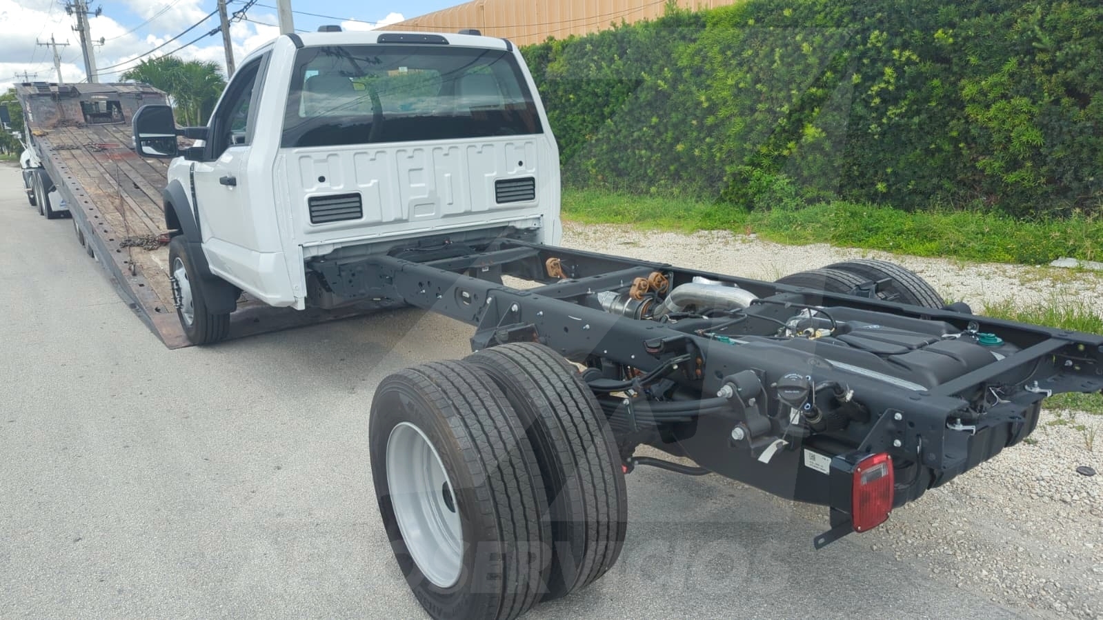Truck Chassis Ford F-600