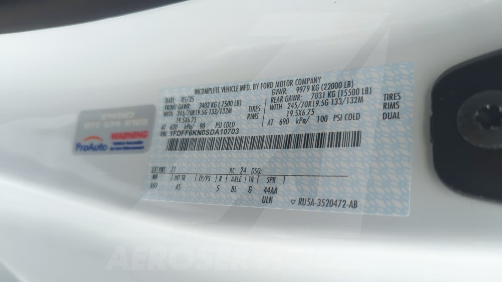 Truck Chassis Ford F-600