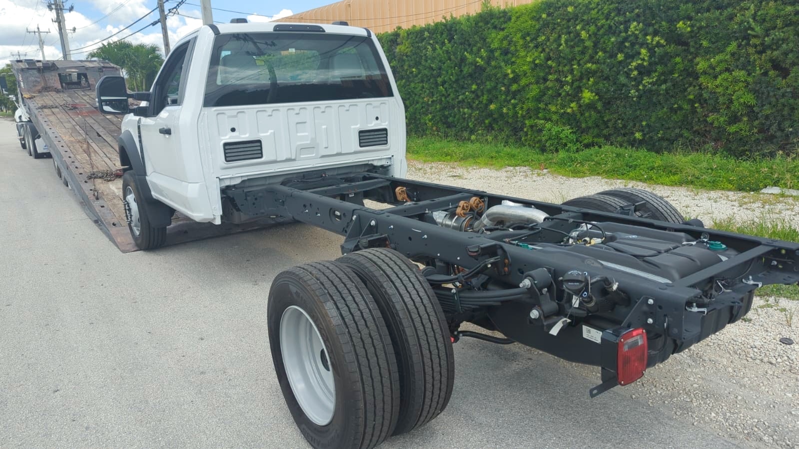 Truck Chassis Ford F-600