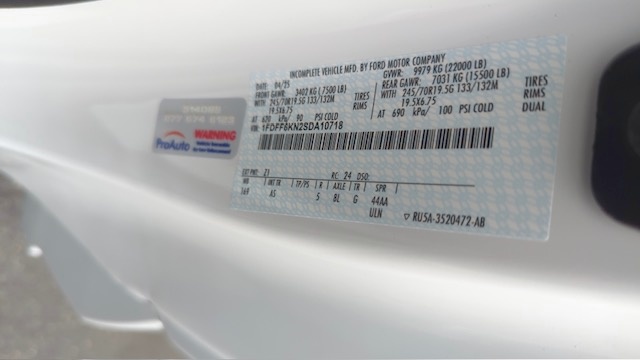 Truck Chassis Ford F-600