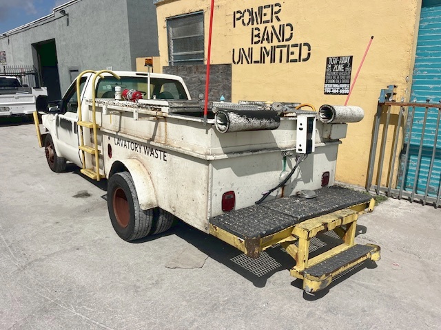 Lavatory Truck Wollard/Ford F-350