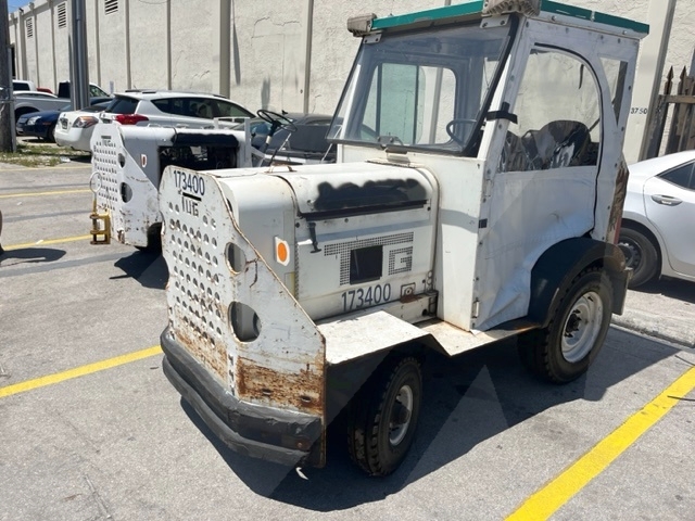 Baggage Tractor Tug MA-30 CAB