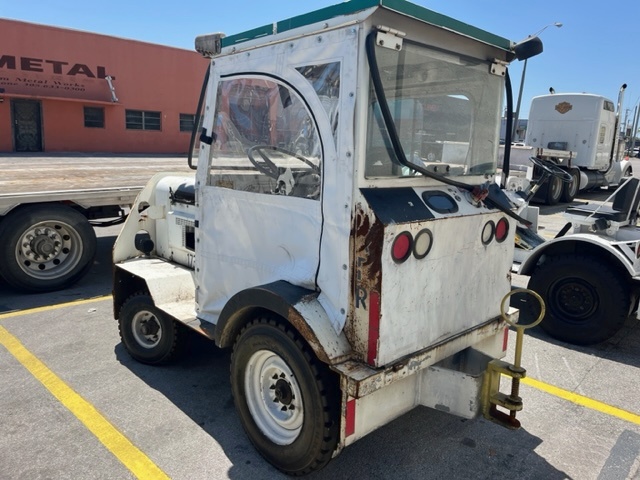 Baggage Tractor Tug MA-30 CAB