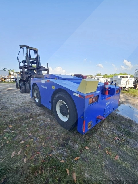 Push Back Tractor FMC B350E