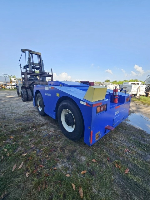 Push Back Tractor FMC B350E