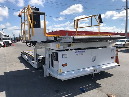 2000 FMC-Commander 15 STD