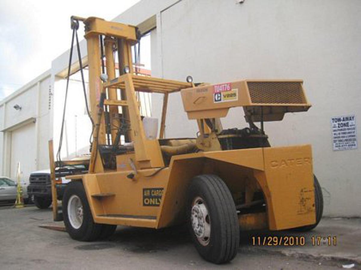 1978 Caterpillar V225