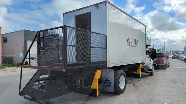 Cabin Service Truck Ford/Tesco F-750/CST 16'