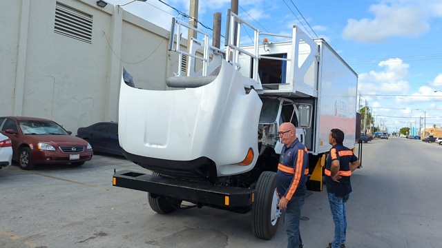 Cabin Service Truck Ford/Tesco F-750/CST 16'