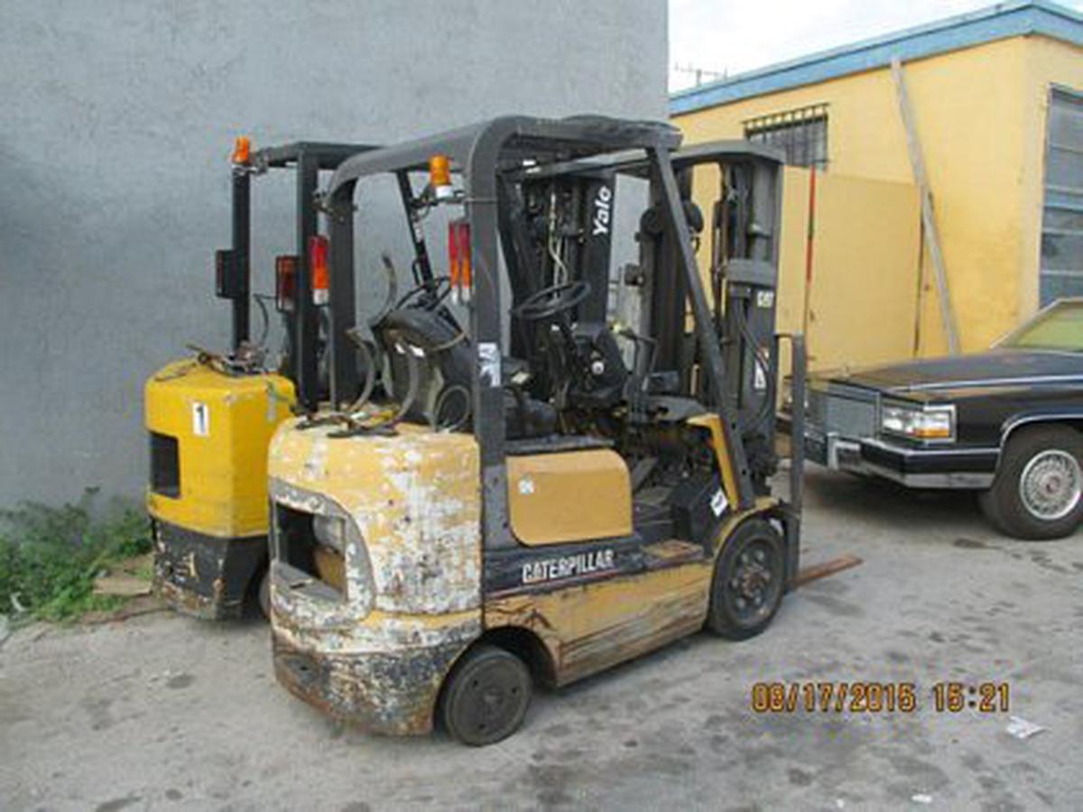 2003 Caterpillar GC20K