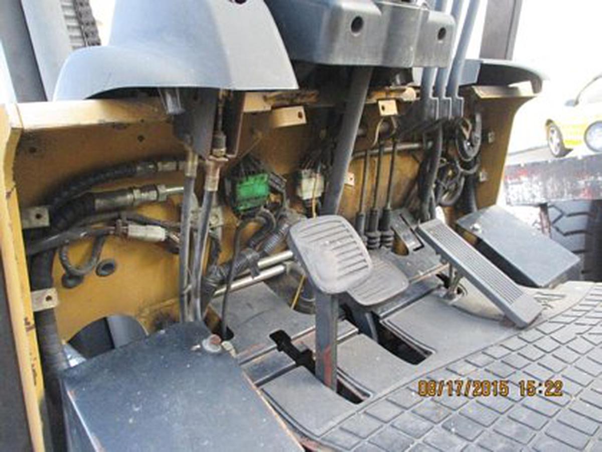 2003 Caterpillar GC20K