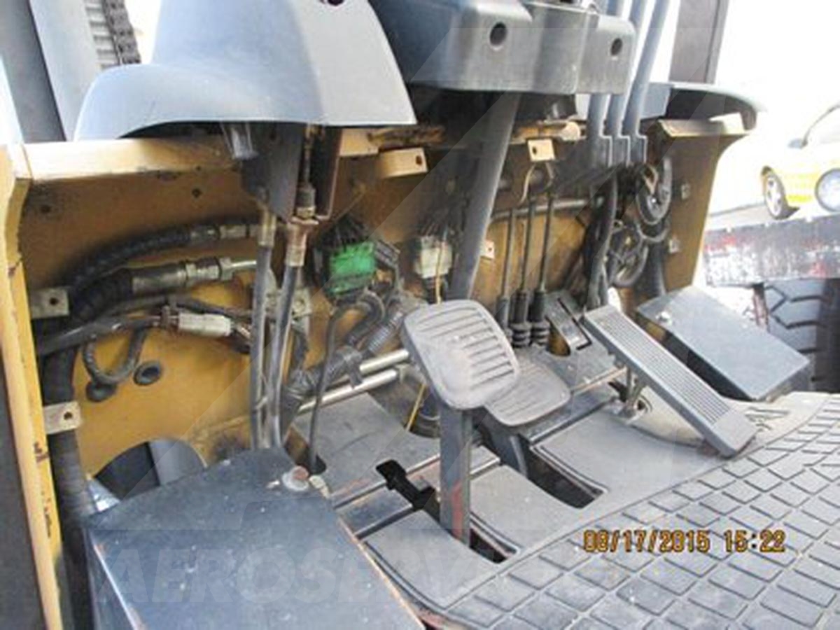 2003 Caterpillar GC20K