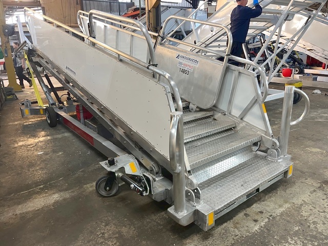 Passenger Stair Towable Standard GSE STD-95-145 2024