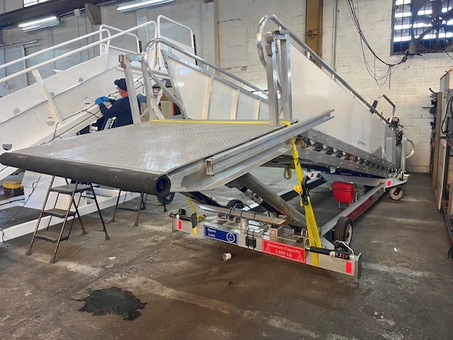 Passenger Stair Towable Standard GSE STD-95-145 2024