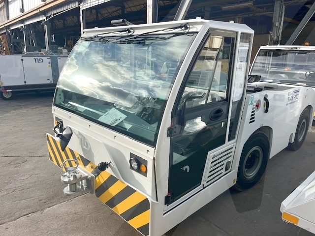 Push Back Tractor TLD TMX-150-9 Tier 3