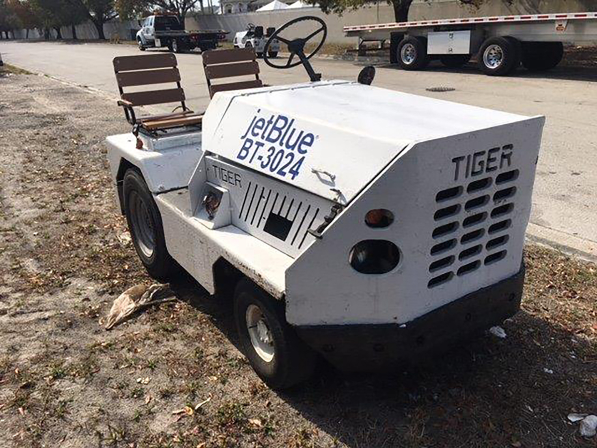 Baggage Tractor TIG-30