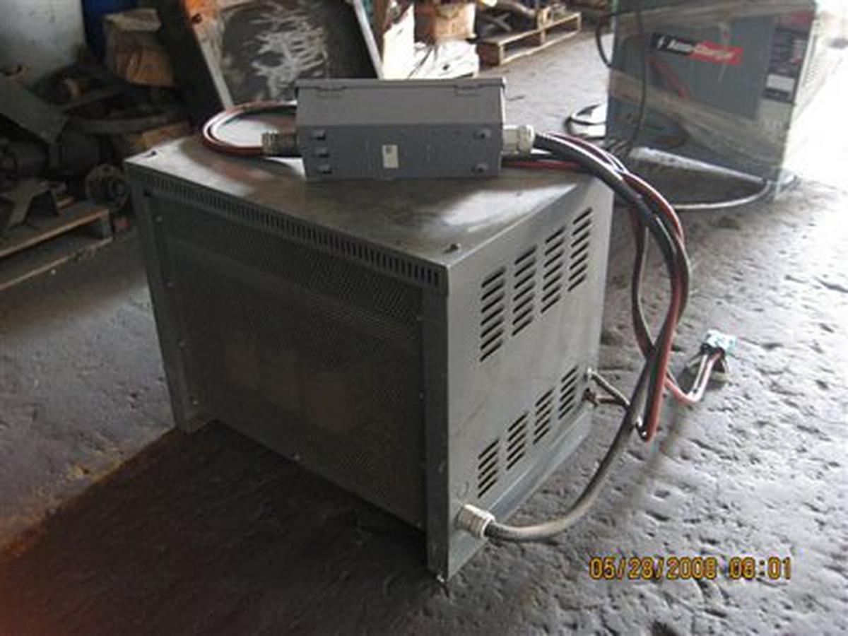 Battery Charger Applied Energy Workhorse 3