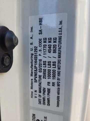 Truck Chassis Hino 268