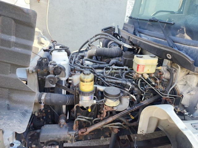 Truck Chassis Hino 268