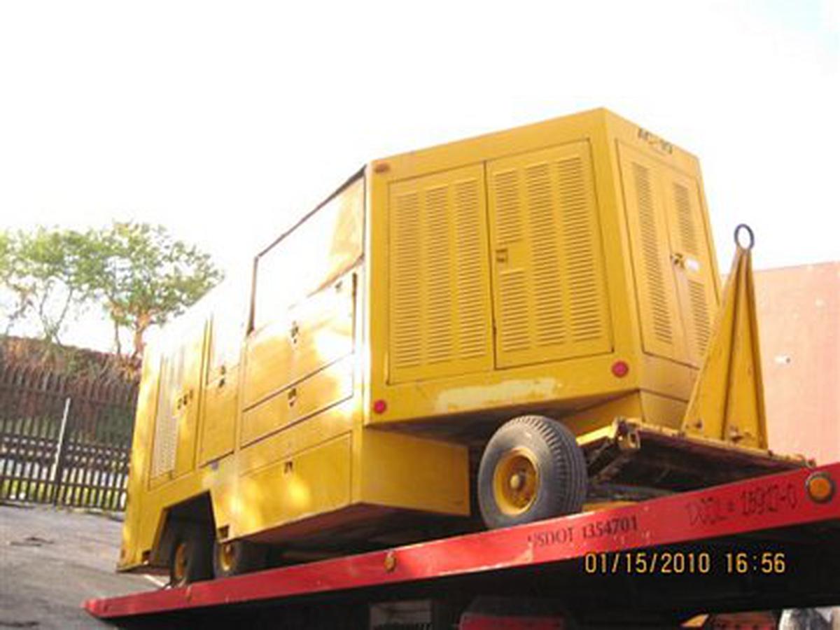 1985 ACE ACE 406-322