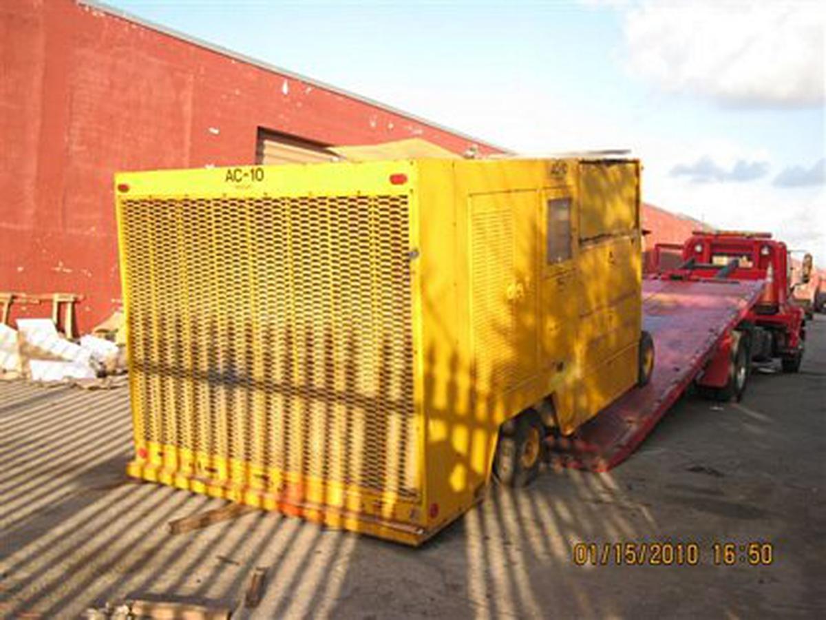 1985 ACE ACE 406-322