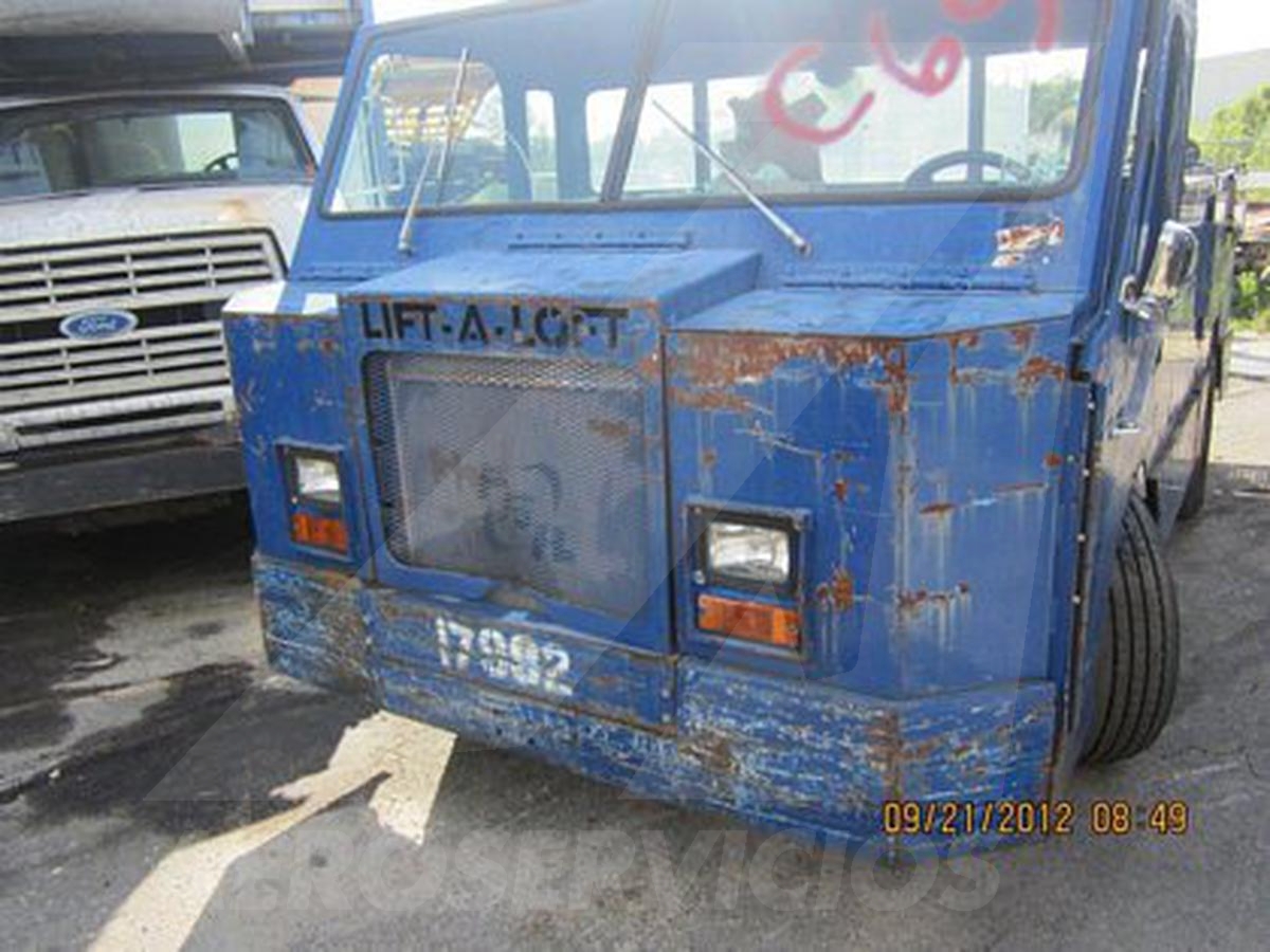 Lavatory Truck  Lift-A-Loft APV- LAV