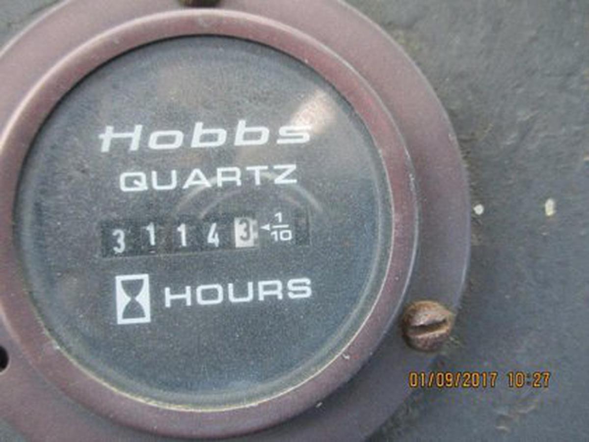 Push Back Tractor Hough-Paymover T-300