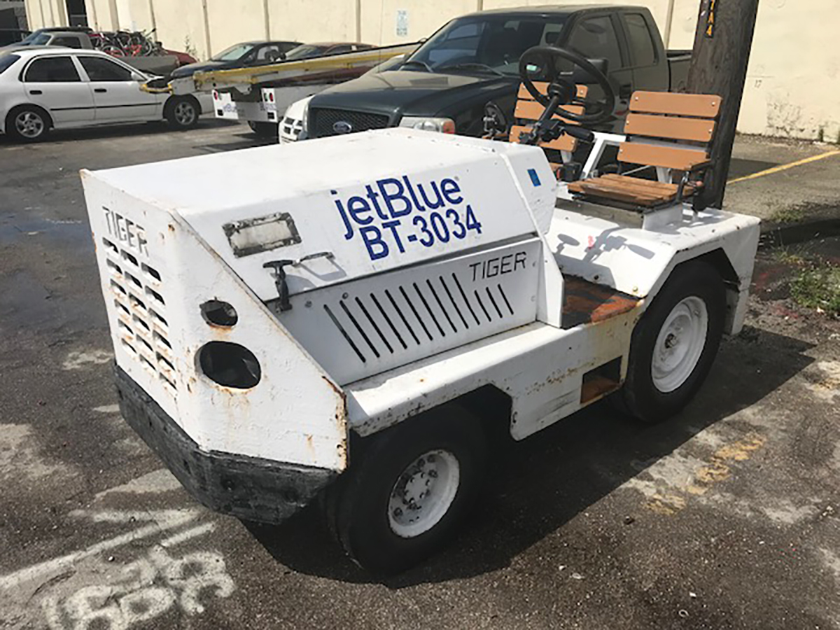 Baggage Tractor TIG-30