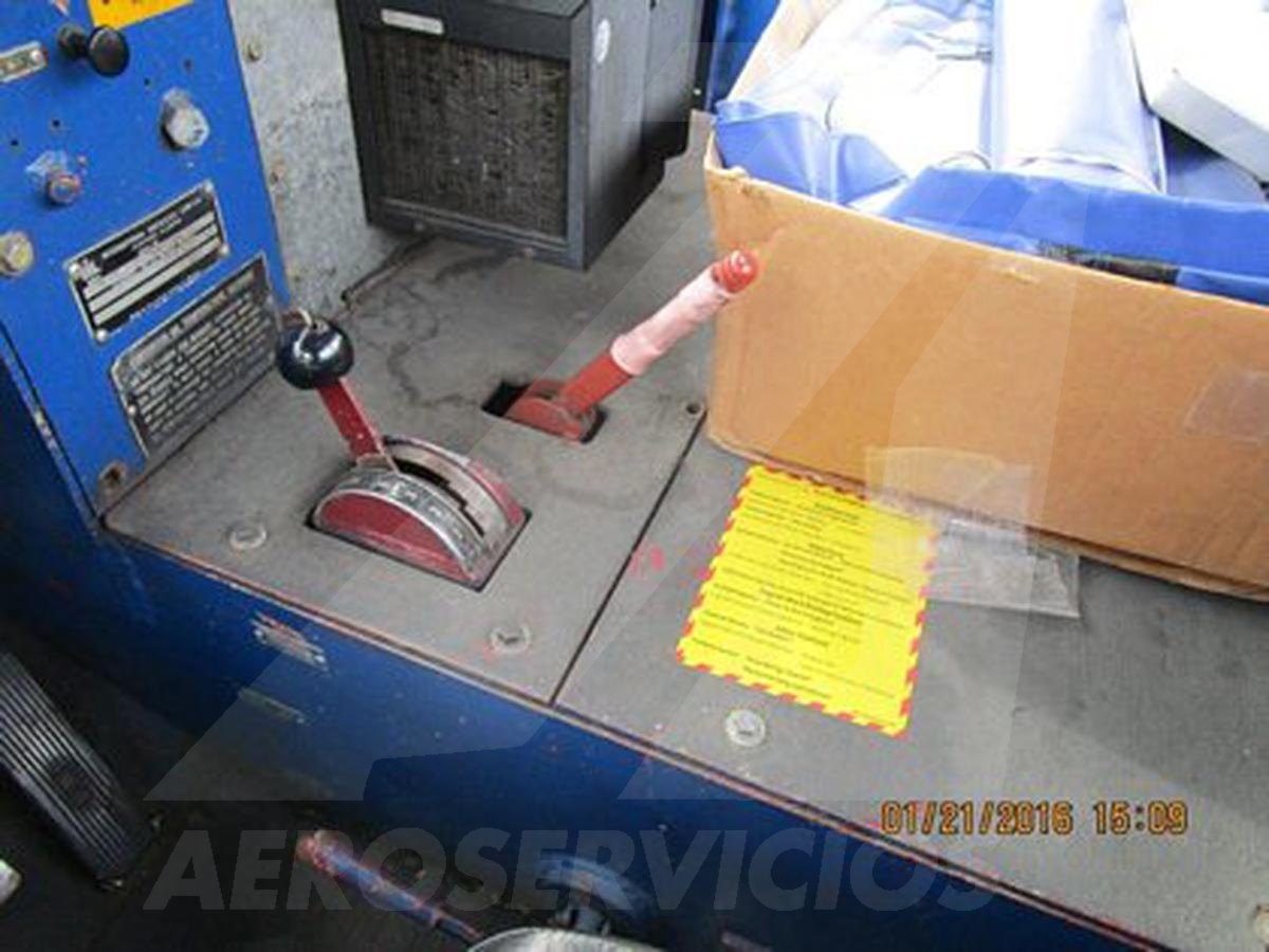 Push Back Tractor Hough-Paymover T-300