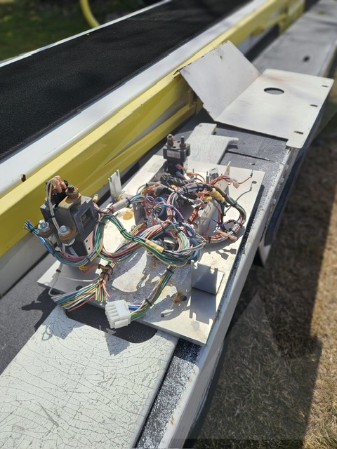 Belt Loader Tug 660E