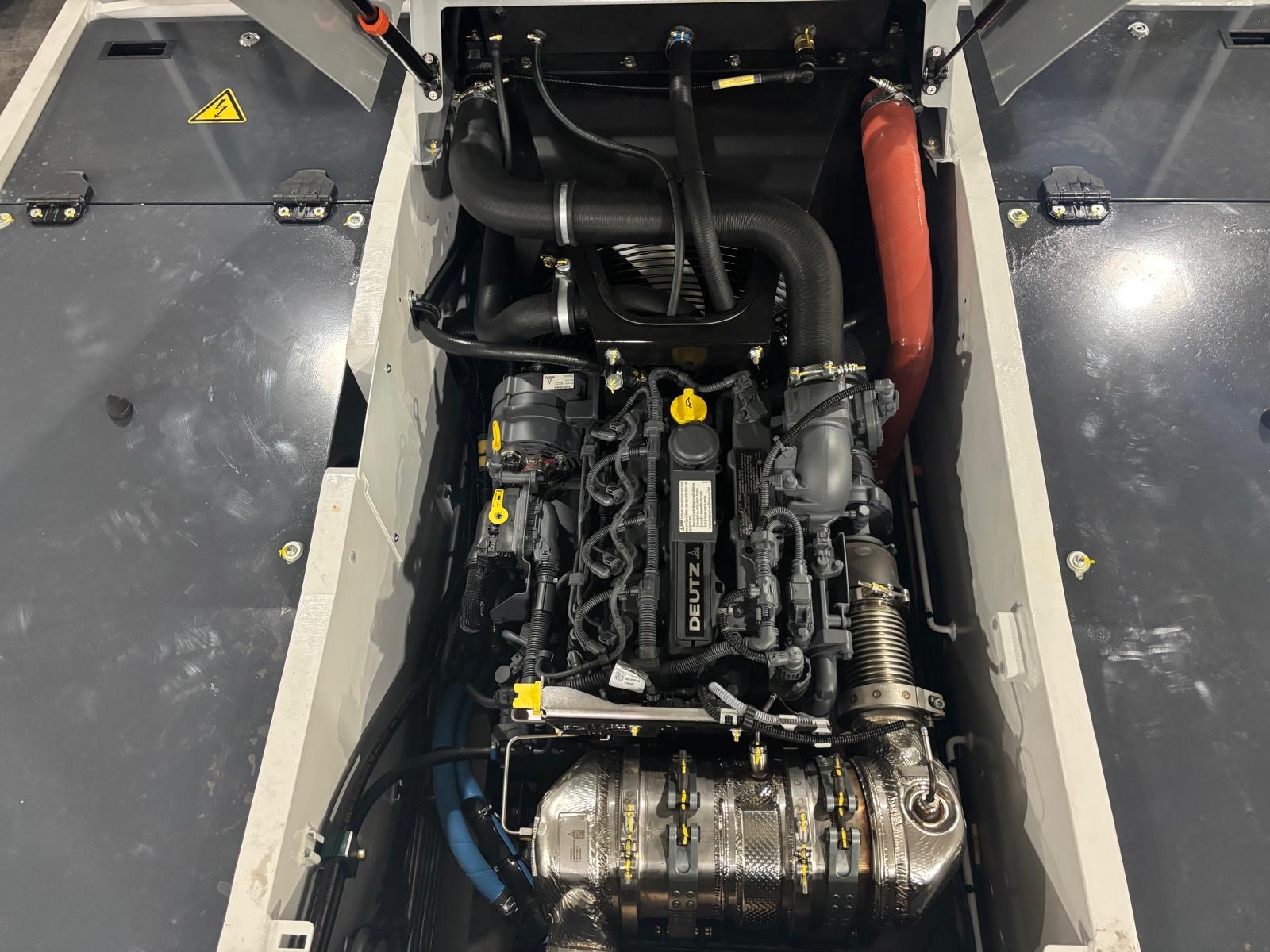 Push Back Tractor TLD TMX-150-9 Tier 4F