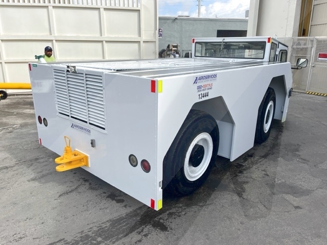 Push Back Tractor S&S GT-50 H R-1