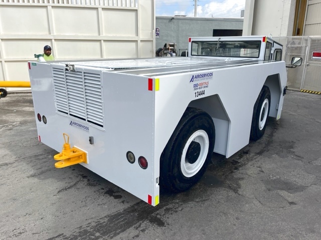 Push Back Tractor S&S GT-50 H R-1