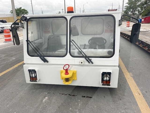 Push Back Tractor TLD TMX-400