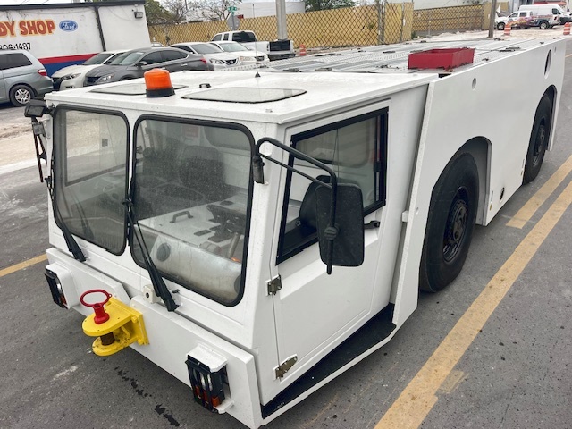 Push Back Tractor TLD TMX-400