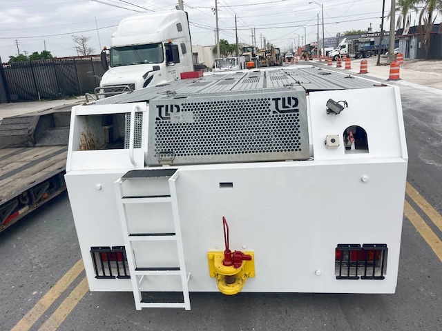 Push Back Tractor TLD TMX-400