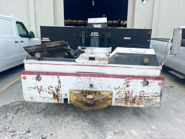 Push Back Tractor S&S GT-110