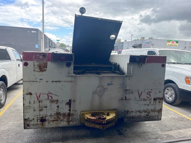 Push Back Tractor S&S GT-110