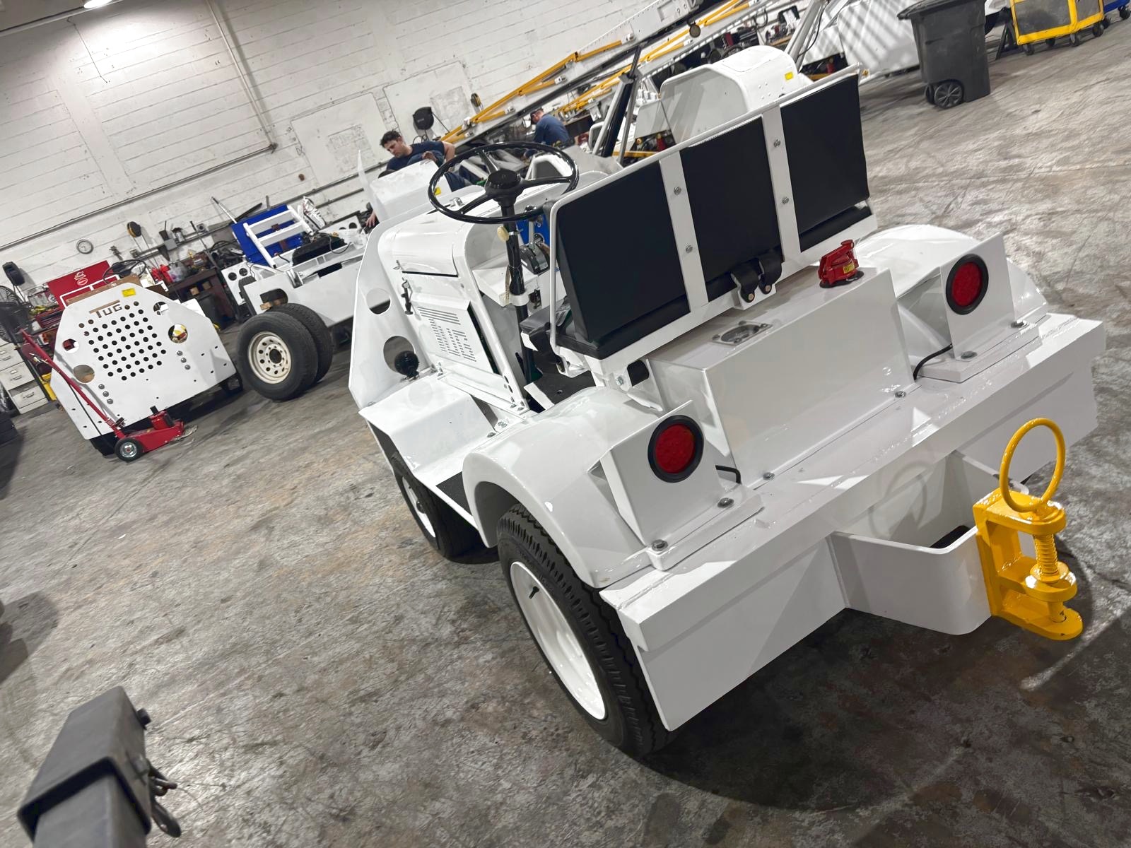 Baggage Tractor Tug MA-30/40 OH