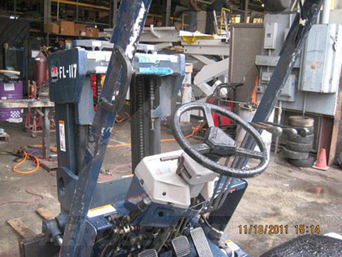 1996 Komatsu FG-10ST15