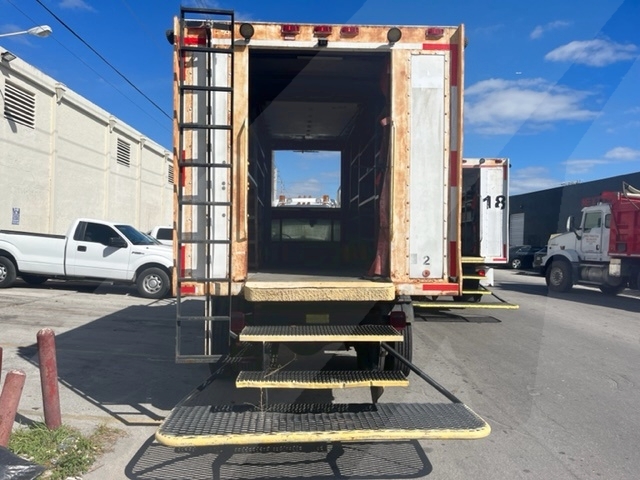 Catering Truck Ford/Hi Way F-800/ CT-14