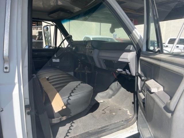 Catering Truck Ford/Hi Way F-800/ CT-14