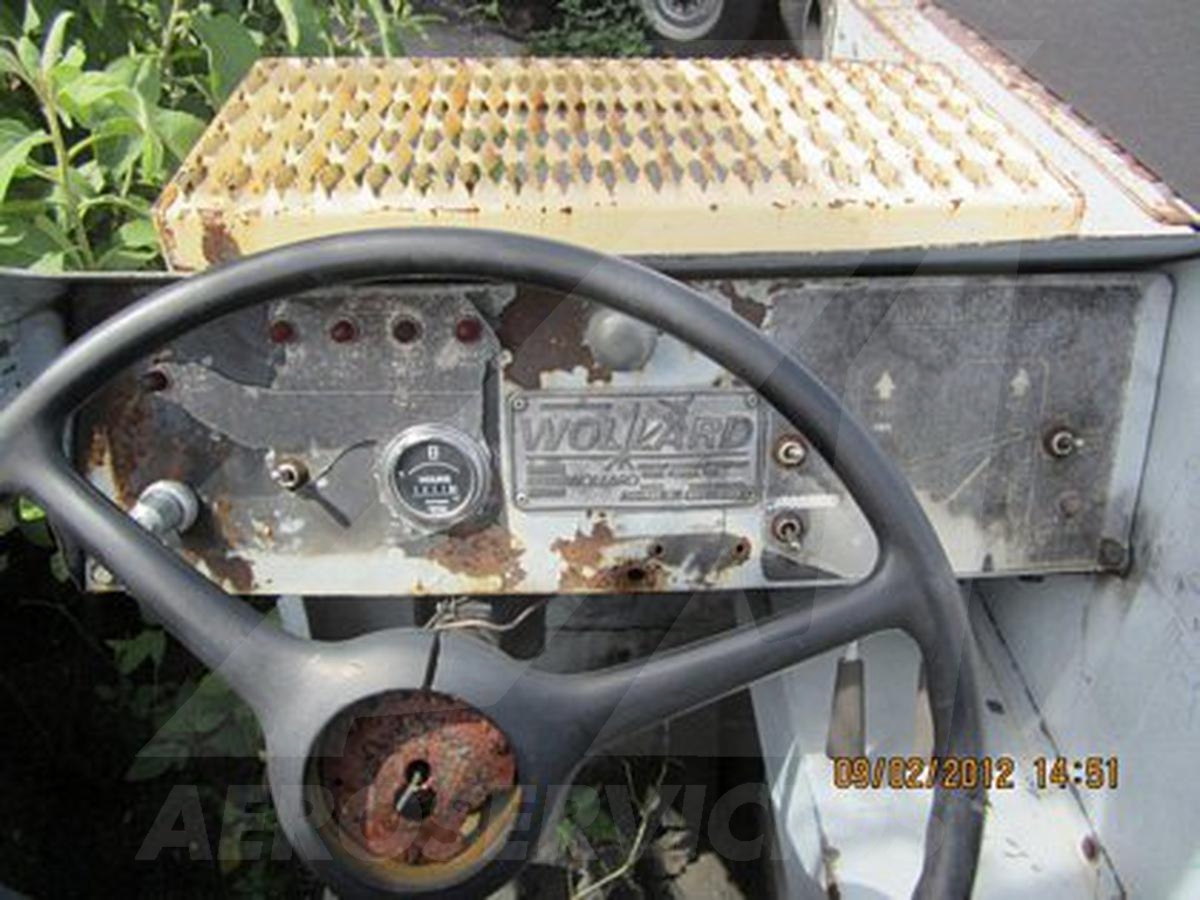 Belt Loader Wollard TC-886 DL