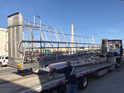 Passenger Boarding Ramp KCI Inc. SGR-2028