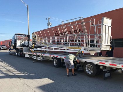 Passenger Boarding Ramp KCI Inc. SGR-2028