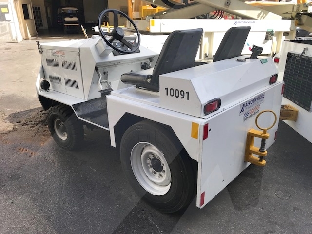 Baggage Tractor S&S BT-345