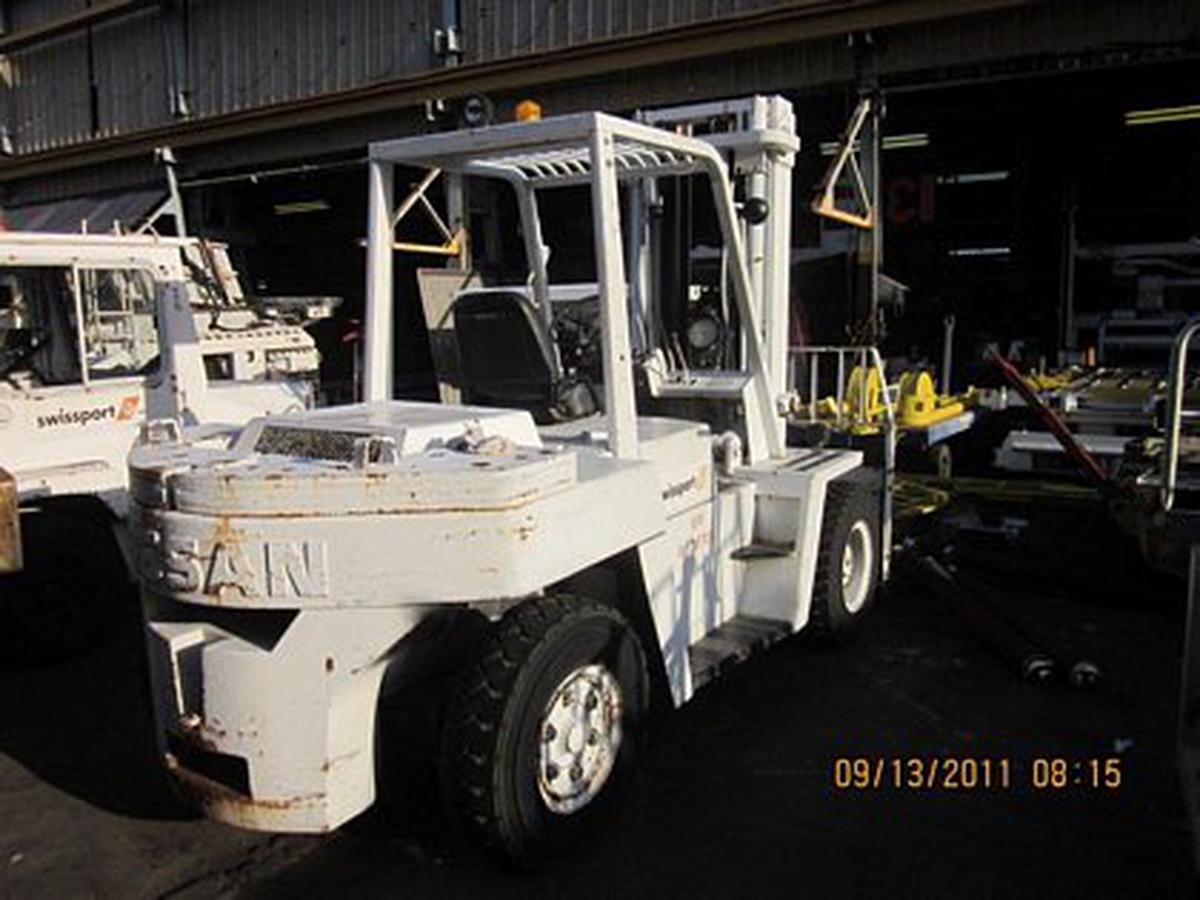 1995 Nissan DF05N70V