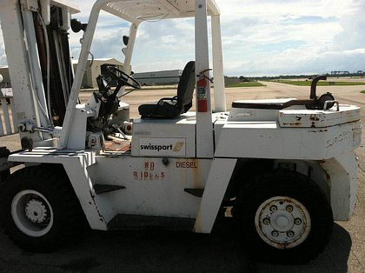 1995 Nissan DF05N70V