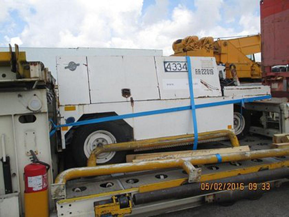 1991 Stewart & Stevenson TM-4900JD