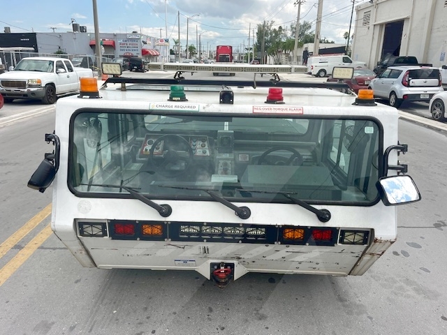 Towbarless Push Back Tractor Lektro AP-8925SDB-AL